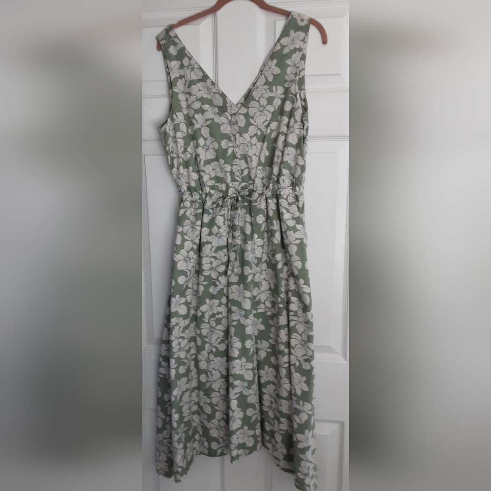Floral Green and White Dress